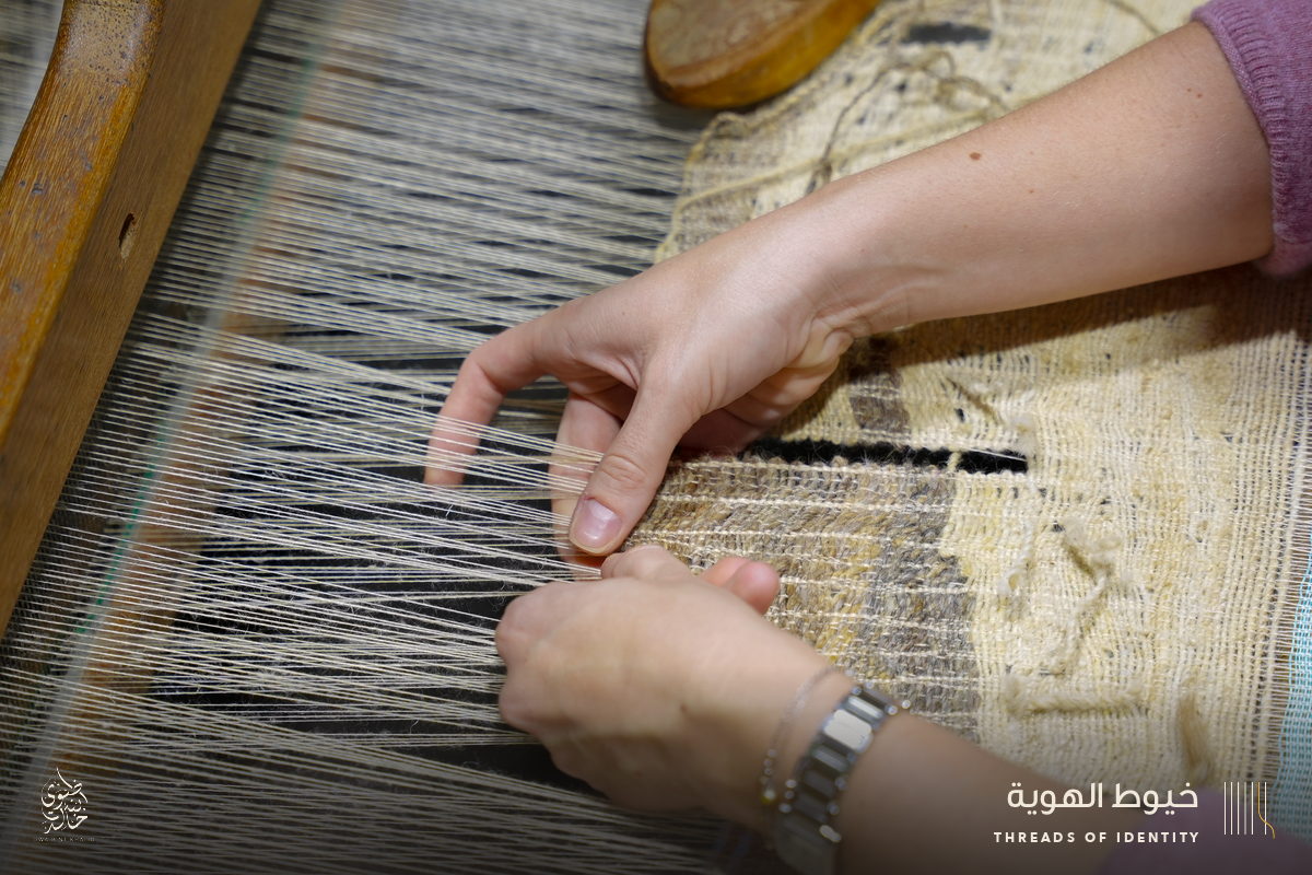 Mhairi Boyle at the looms of Bani Jamra