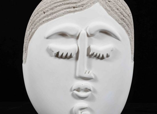 Aysha-Hafuz,-Art-Faces-I,-32x23x12cm,-2016