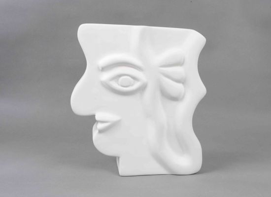 Aysha-Hafuz,-Face-II,--stone,-31x28x9cm,-2014-(2)
