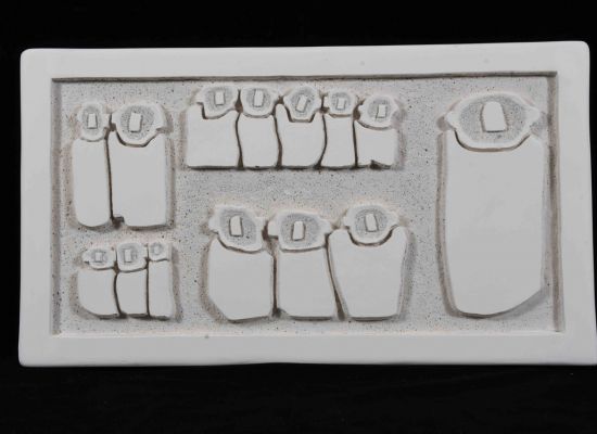 Aysha-Hafuz,-Mural-character,-Stone,-37x65x4cm,-2019