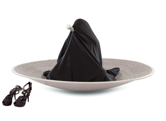 Connected-2,88x103cm,each,Digital-print,Triptych,2012-(1)