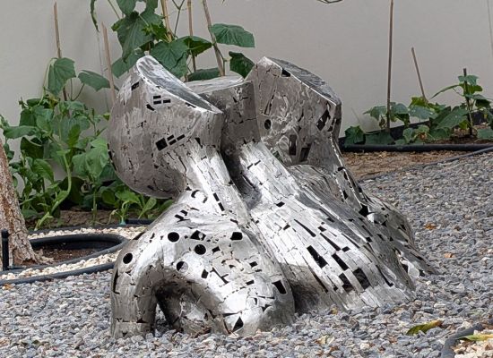  ‘Doubts’ ,  Stainless steel, 103Wx74Hx60cm , 2020