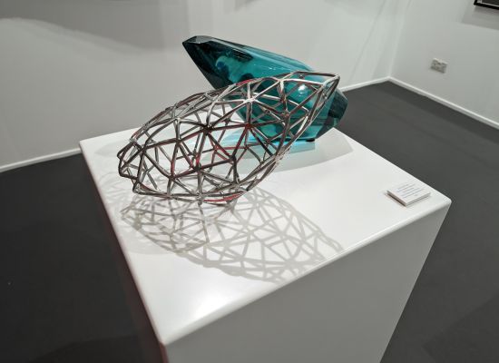 Echo-34x17x20cm Stainless-Steel-35x18x21cm  Hand-Sculpted Glass And Stainless Steel 2023